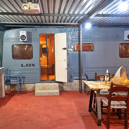 Lemon Garden Camper