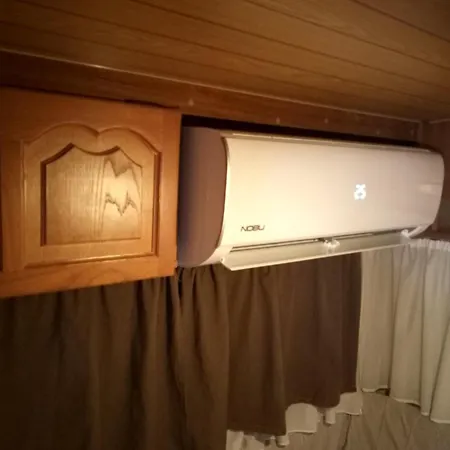 Lemon Garden Camper *